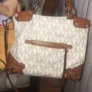 michael kors handbag/ satchel